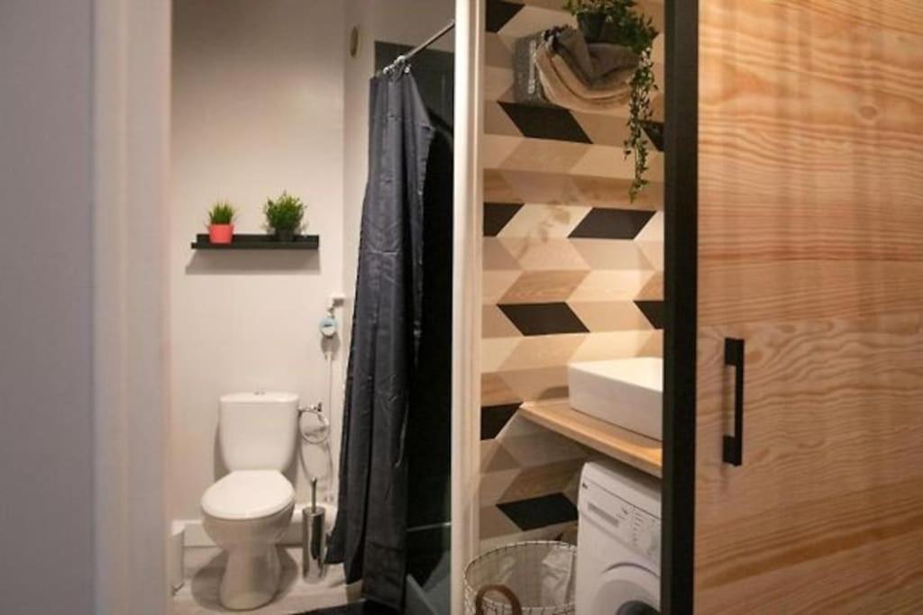 Le Studio Cocooning Avec Parking Sous-Sol Privatif Chartres Extérieur photo